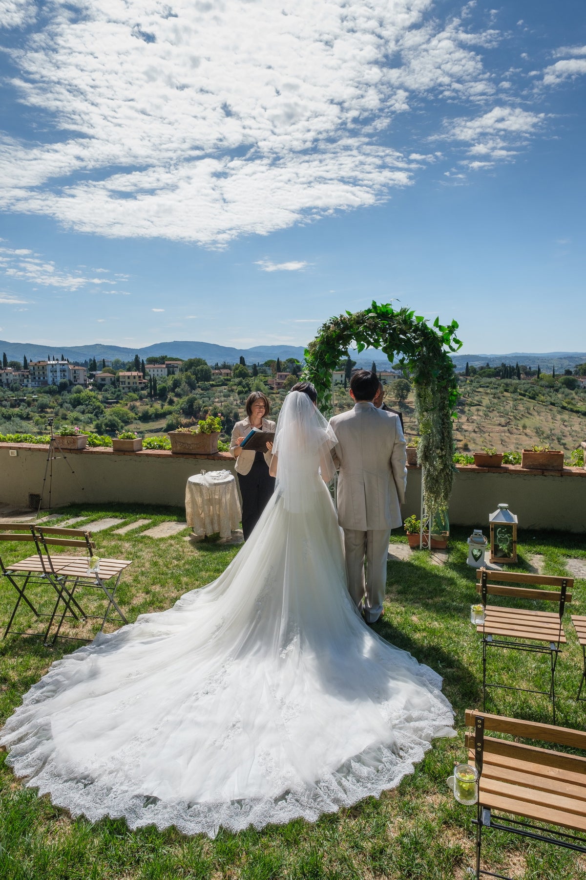 イタリア ヴィラ・エミリア ガーデンウェディング 1499218 8月22日 11:30式