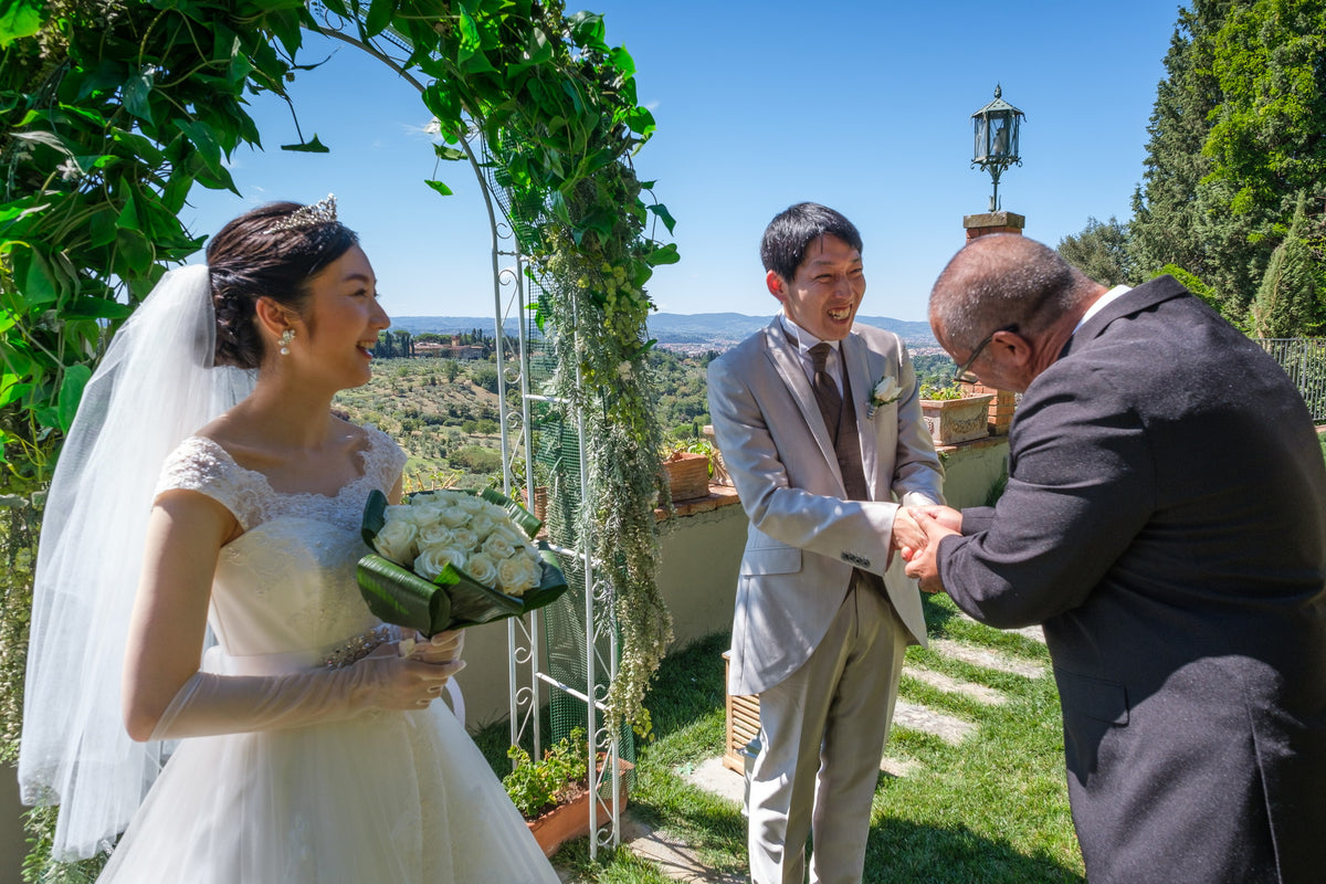 イタリア ヴィラ・エミリア ガーデンウェディング 1499218 8月22日 11:30式