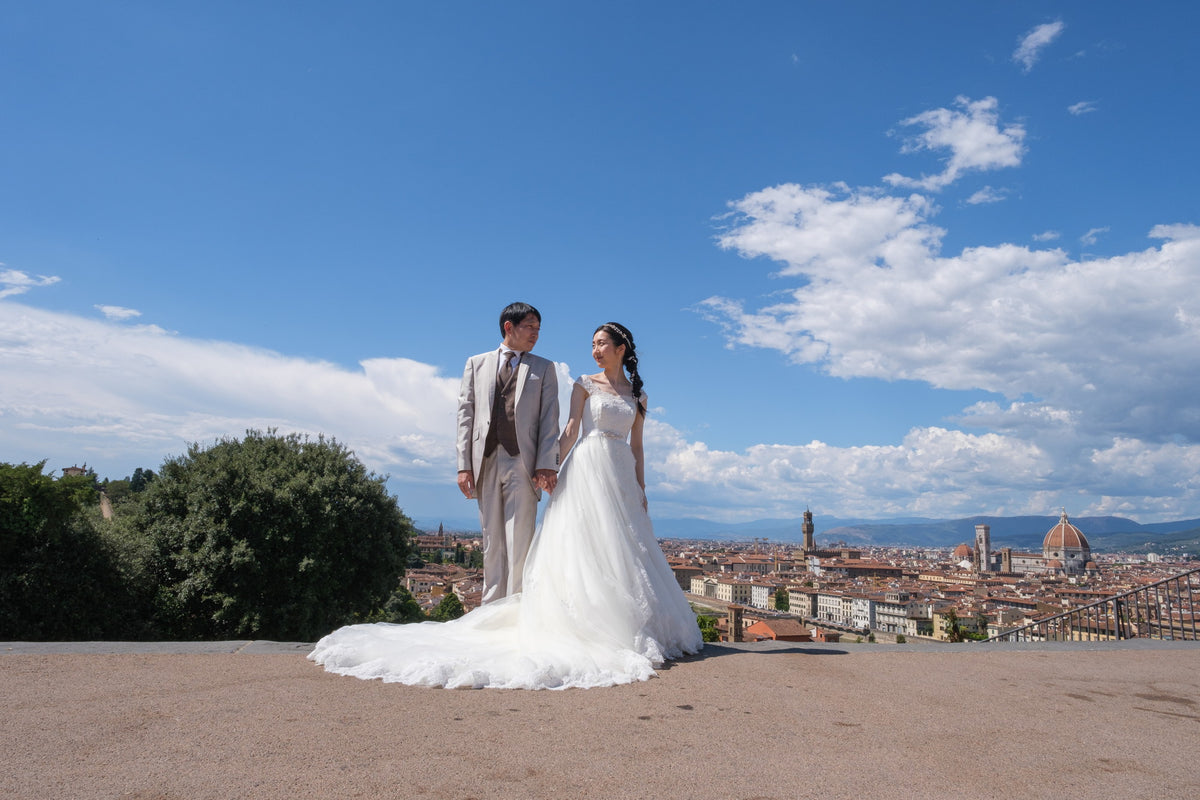 イタリア ヴィラ・エミリア ガーデンウェディング 1499218 8月22日 11:30式