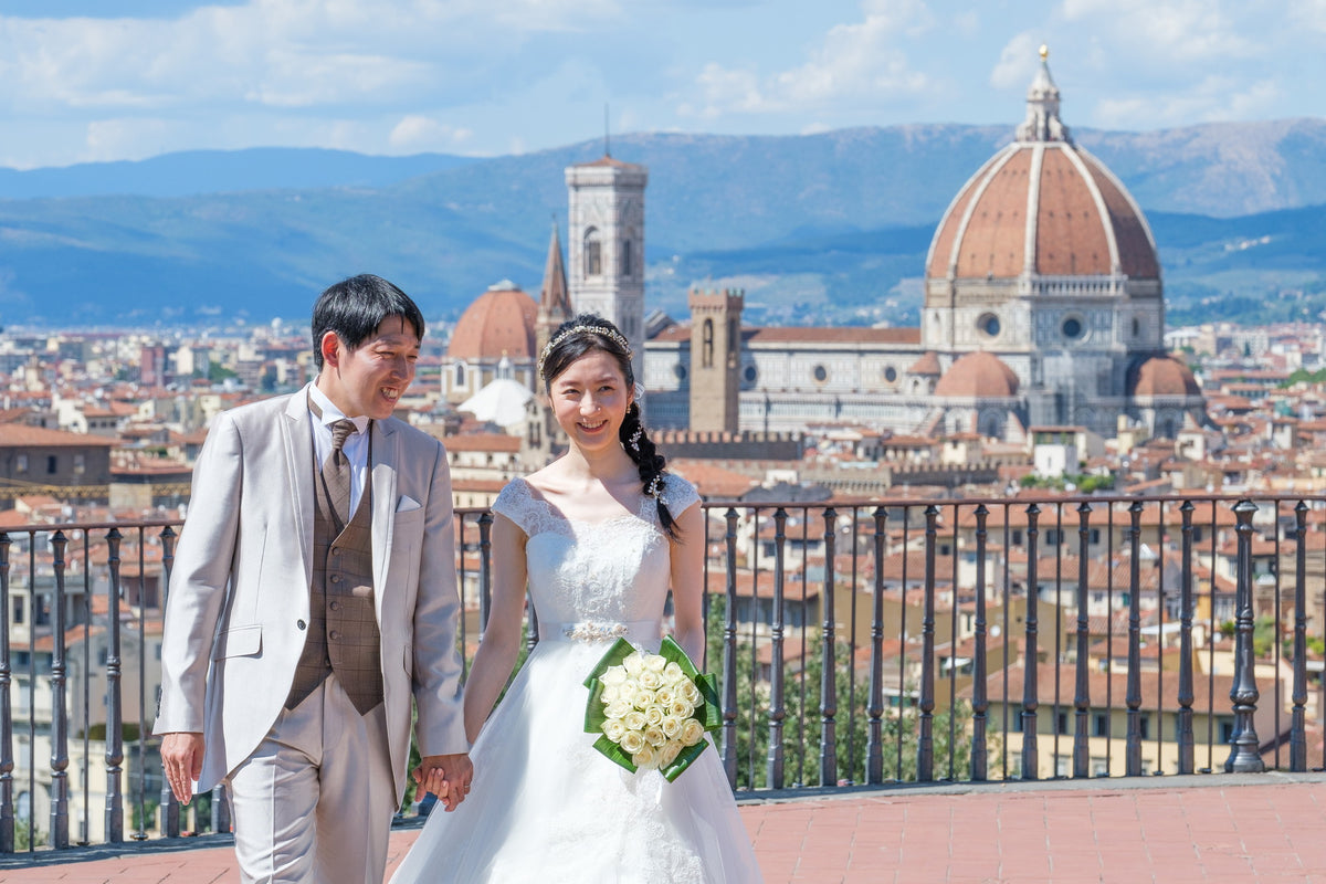 イタリア ヴィラ・エミリア ガーデンウェディング 1499218 8月22日 11:30式