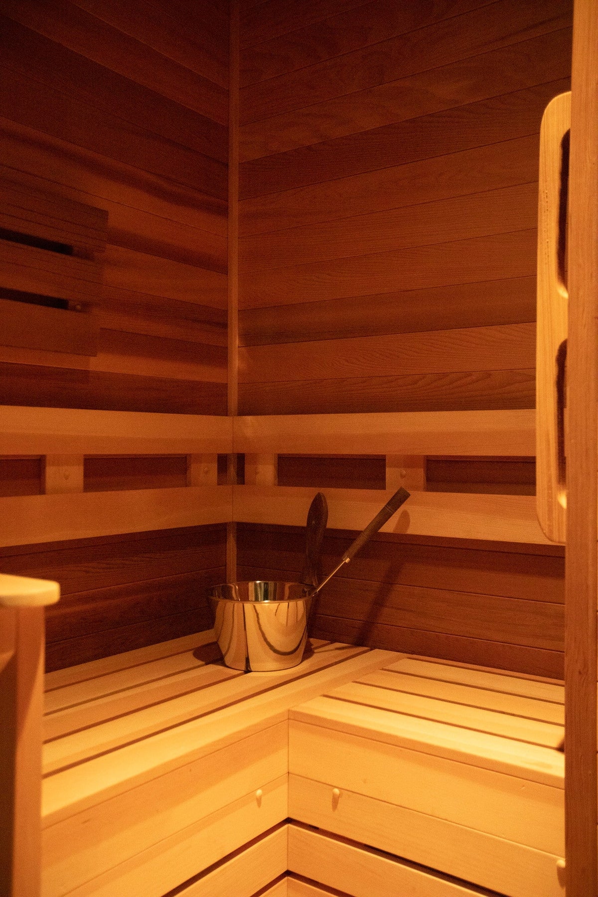 【GuestRoom】『サウナ』 サードベッド(DEN)には全室サウナを備える(バリアフリールーム除く)