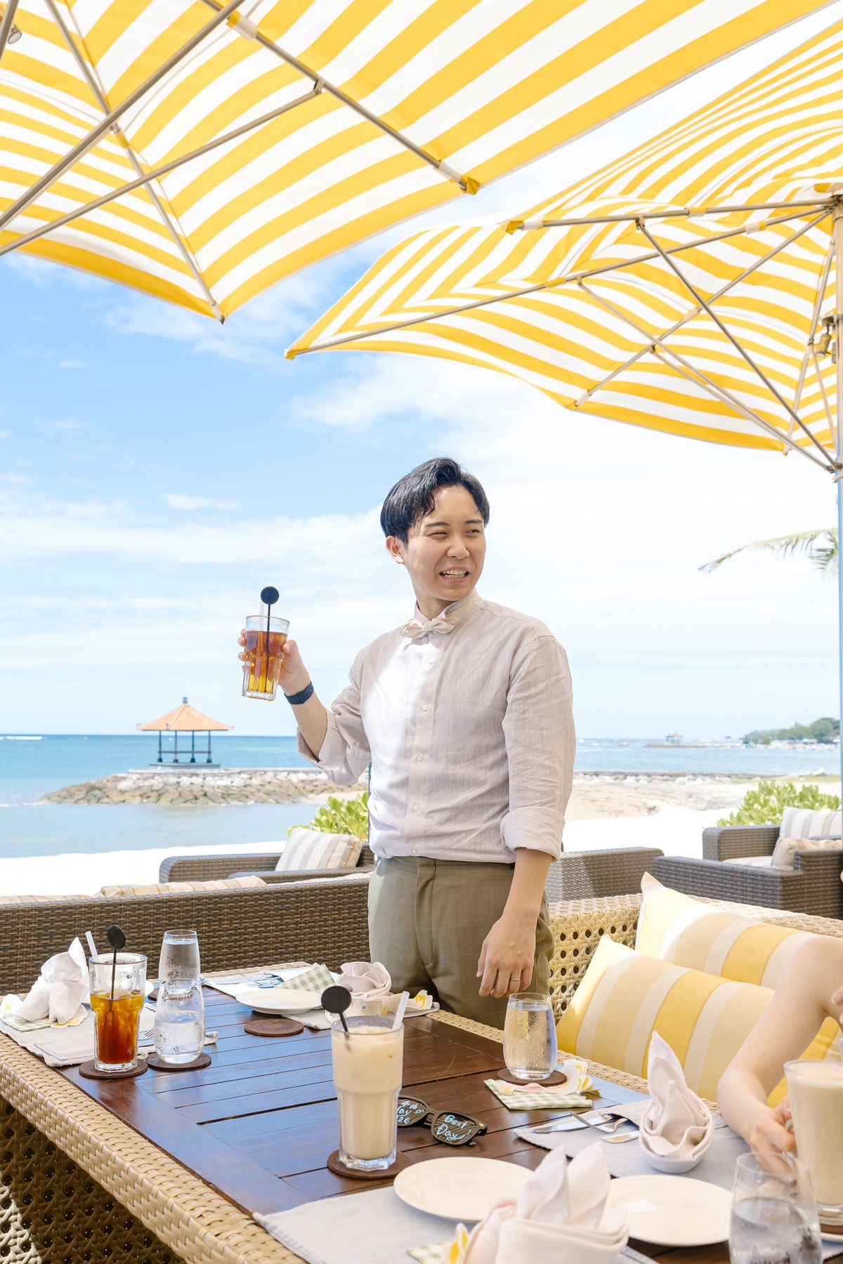 バリ　ウルシャンティ　リアルウェディング 1593188　5月4日11:00式