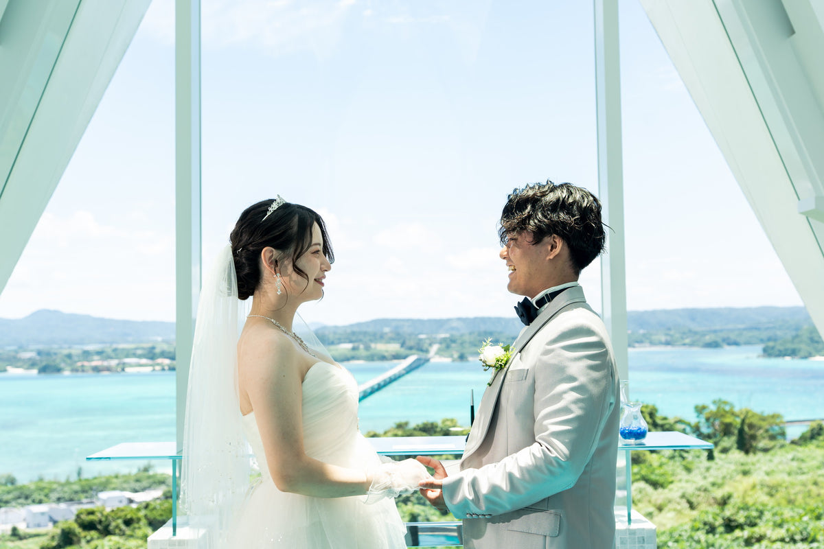 沖縄　古宇利島 空と海の教会 リアルウェディング 1604751　5月26日 12:30式
