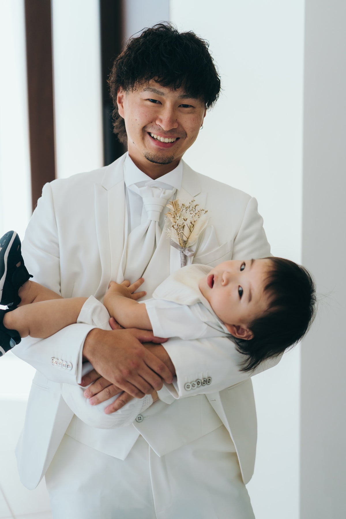 沖縄　古宇利島 空と海の教会 リアルウェディング［JTBおふたりさま婚］ 1568309　10月7日 12:30式