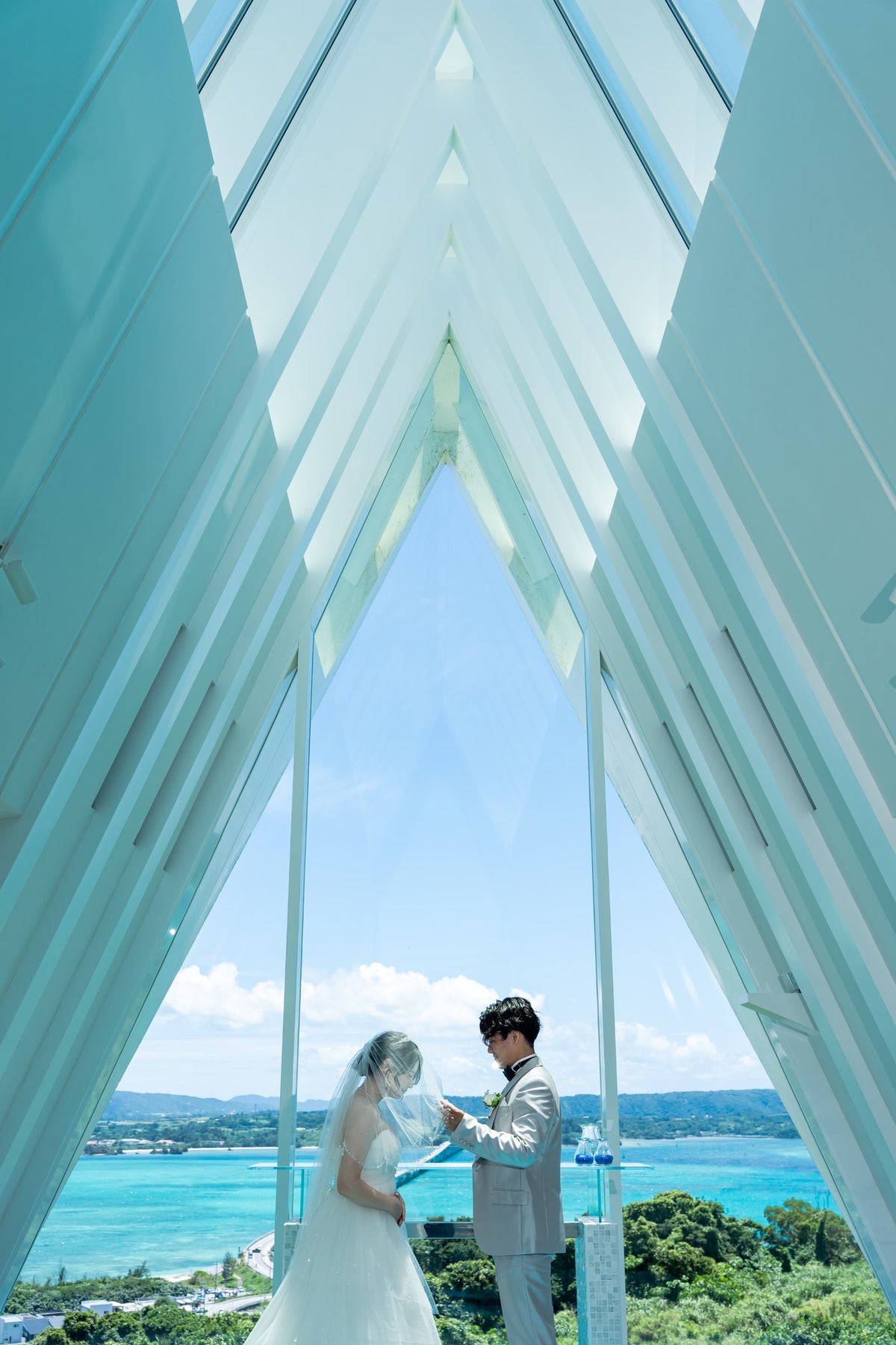 沖縄　古宇利島 空と海の教会 リアルウェディング 1604751　5月26日 12:30式