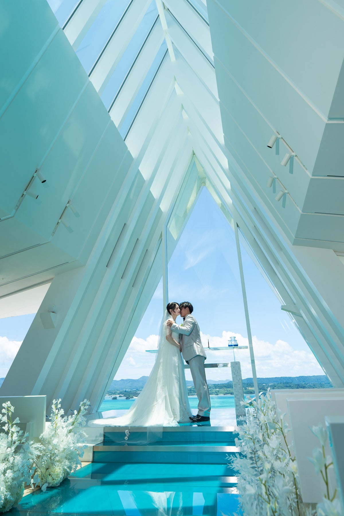 沖縄　古宇利島 空と海の教会 リアルウェディング 1604751　5月26日 12:30式