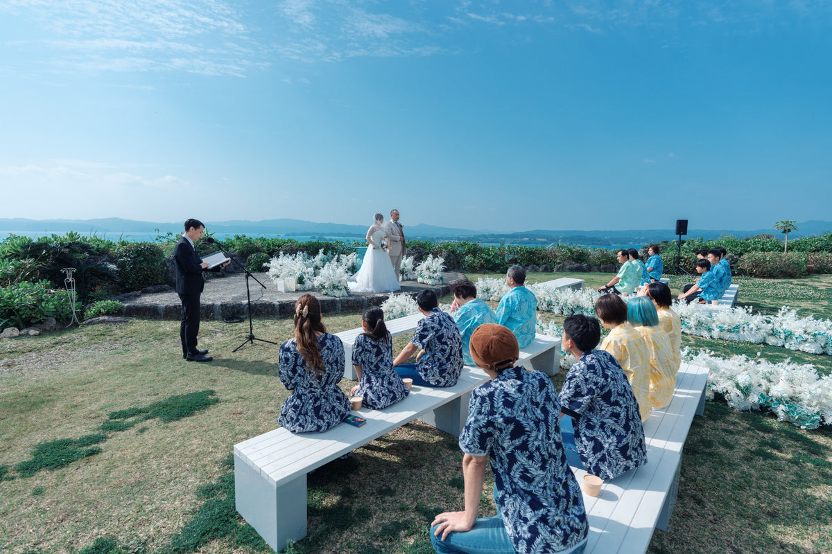 沖縄　古宇利島 空と海の教会 リアルウェディング 1594039　3月28日 9:30式