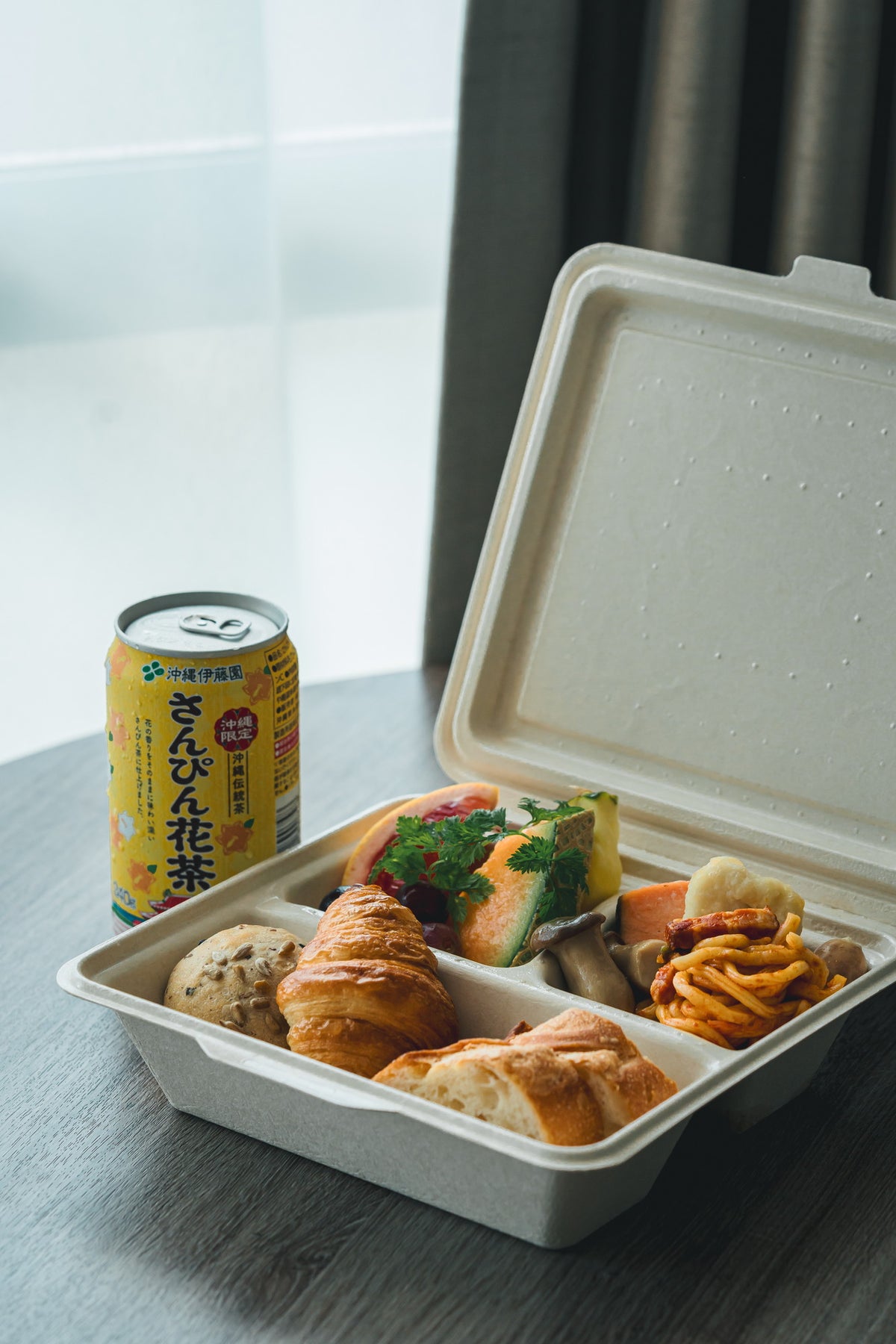 【朝食ボックス】※内容は変更の場合がございます。