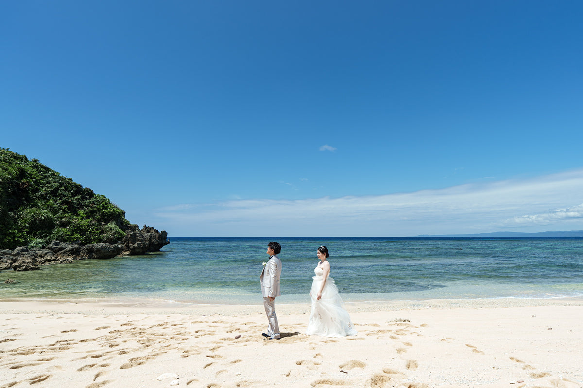 沖縄　古宇利島 空と海の教会 リアルウェディング 1604751　5月26日 12:30式