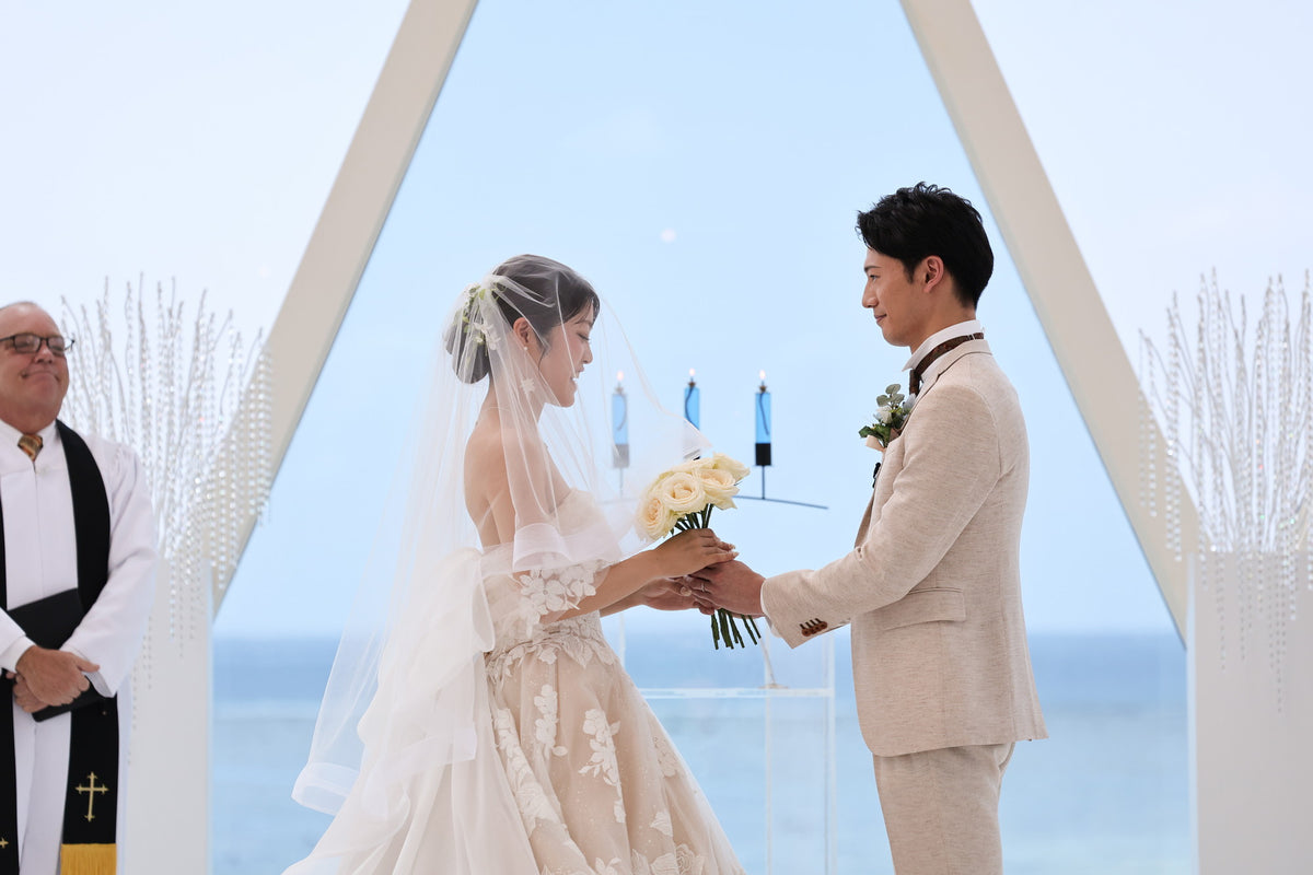 グアム　ブルーアステール　リアルウェディング　1585764　5月5日 14:00式