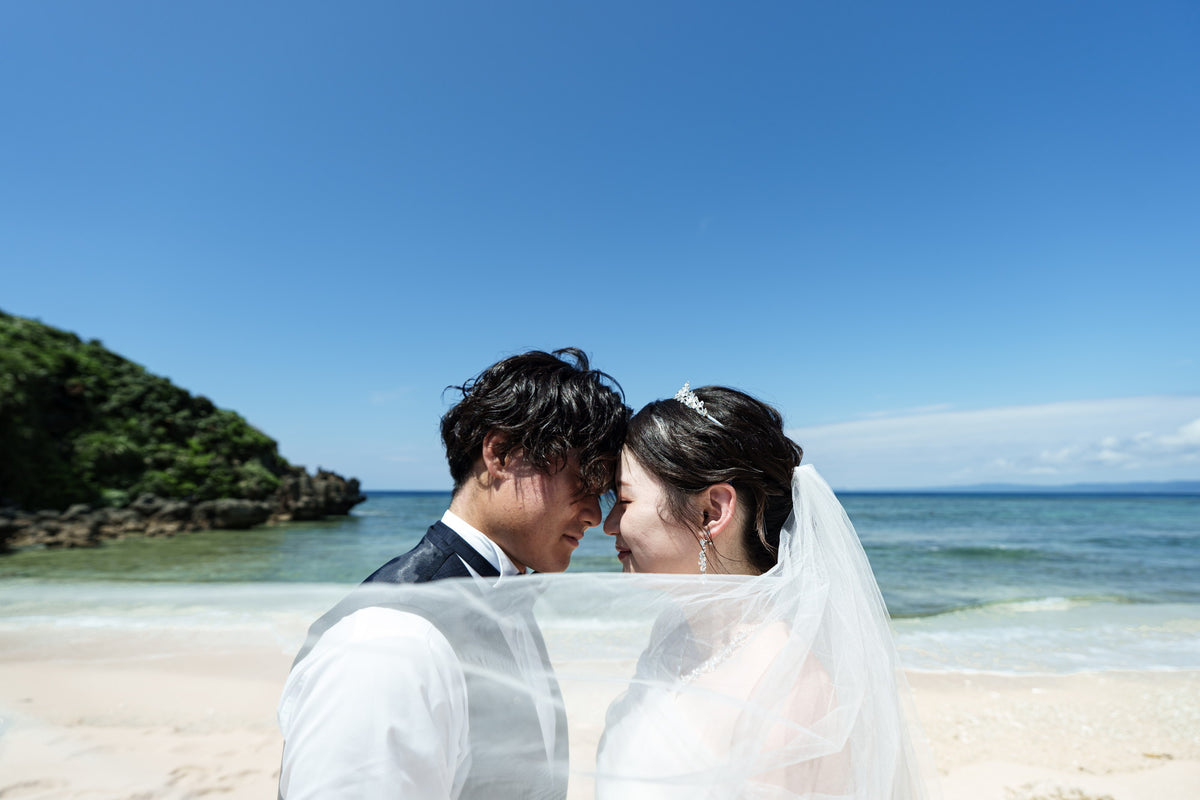 沖縄　古宇利島 空と海の教会 リアルウェディング 1604751　5月26日 12:30式