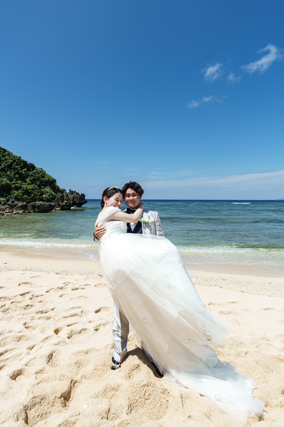 沖縄　古宇利島 空と海の教会 リアルウェディング 1604751　5月26日 12:30式