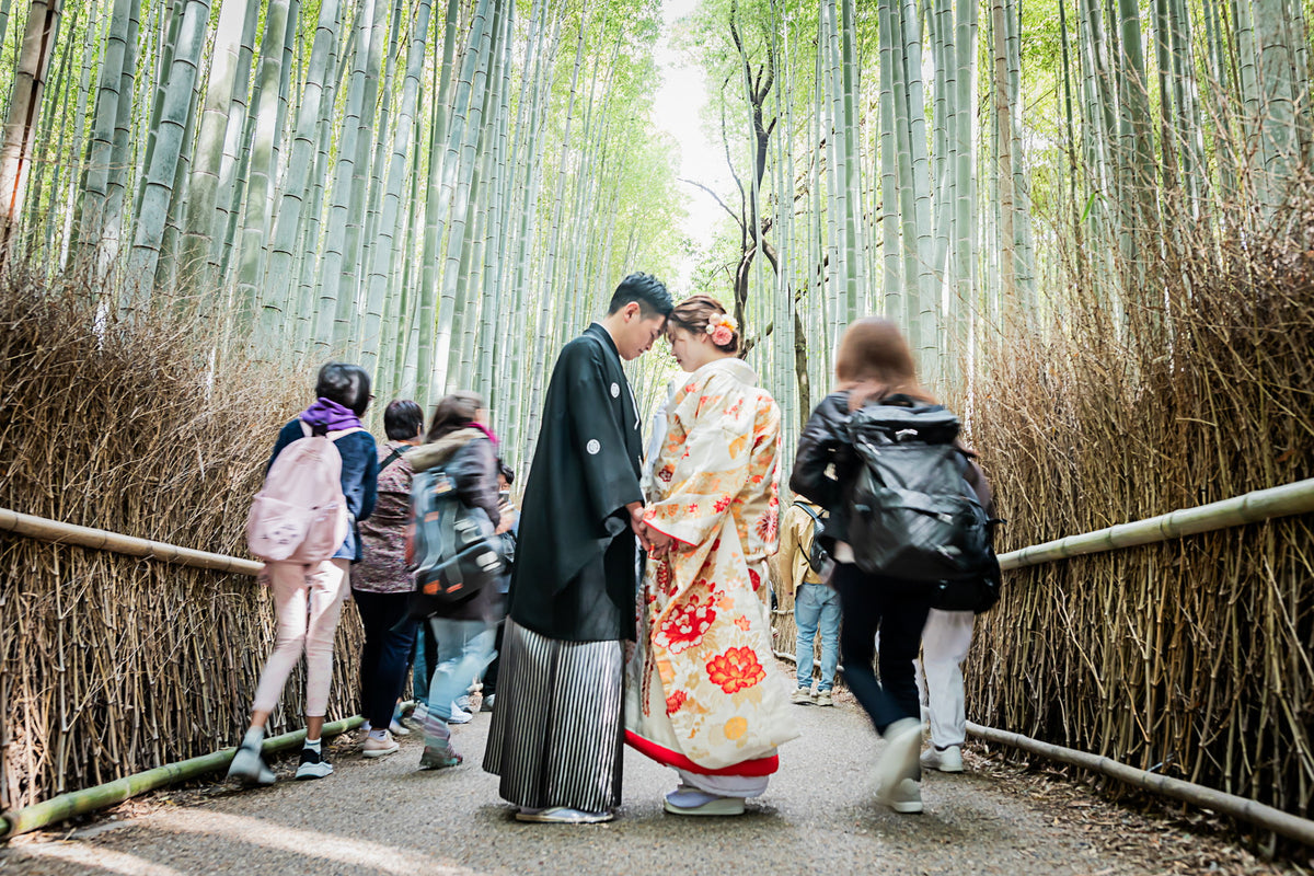 国内外から人が訪れる竹林の小径は、“京都らしさ”を存分に感じられる特別なロケーションです