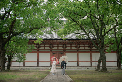 広大な境内と四季折々の美しい景色