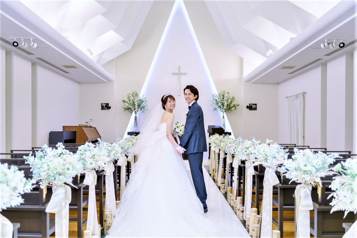 博多・天神の近くながら、豊かな緑と陽光を感じる空間は街中であることを忘れるほどです。