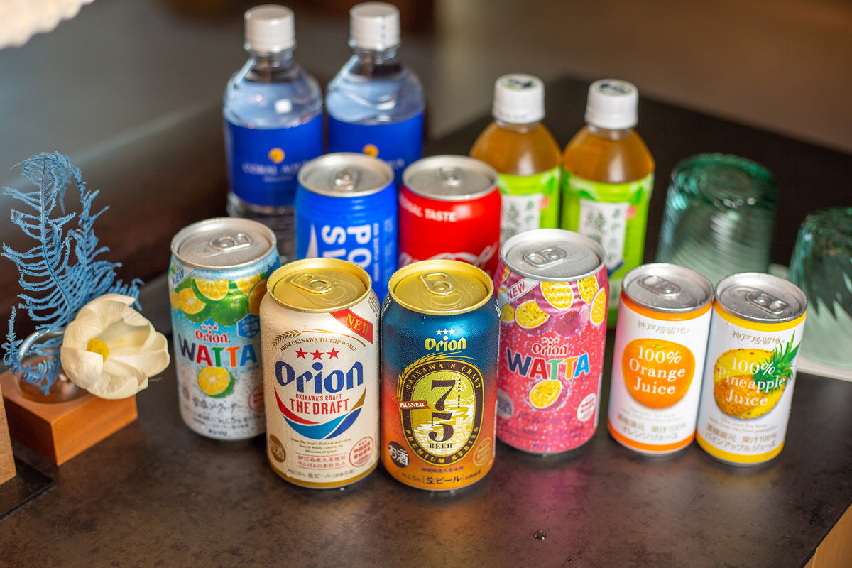 お部屋の冷蔵庫にはすべて無料でお楽しみいただけるソフトドリンク・スイーツが揃う