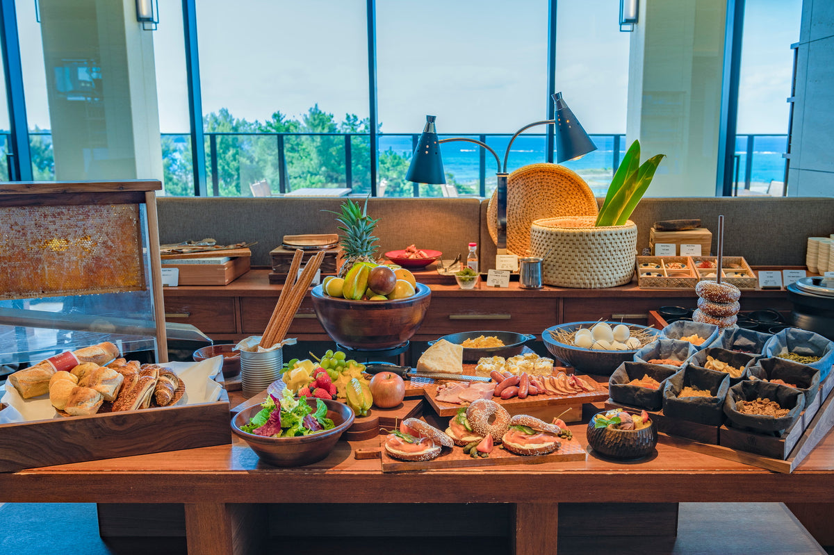 【Hillside Grill Restaurant】朝食 旅行コミュニティサイトにて「全国×朝食が人気の宿TOP100」にて全国1位を獲得したレストラン。(2021年8月時点)