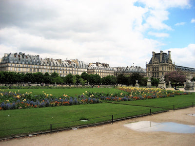パリ市内最古の庭園のチュイルリー公園