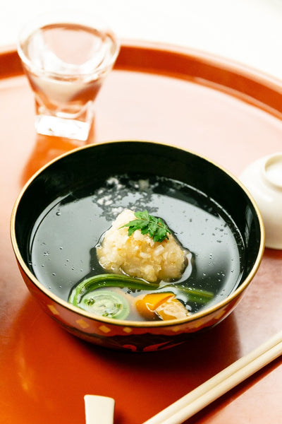お料理イメージ　お椀