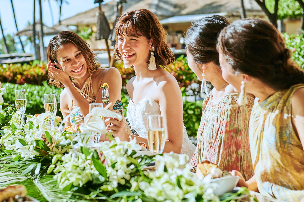 ロンギーズの開放的な空間でコオリナリゾートを楽しんで