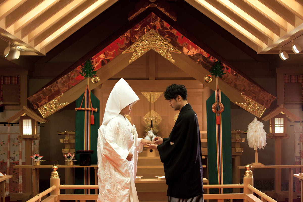 【神殿70名】縁結びの神様”出雲大社”の御霊を祀る厳粛な神殿は、格調の高い総檜造り。東海三県のホテルの中でも最大級の規模、ご親族やご友人にも列席いただけます。