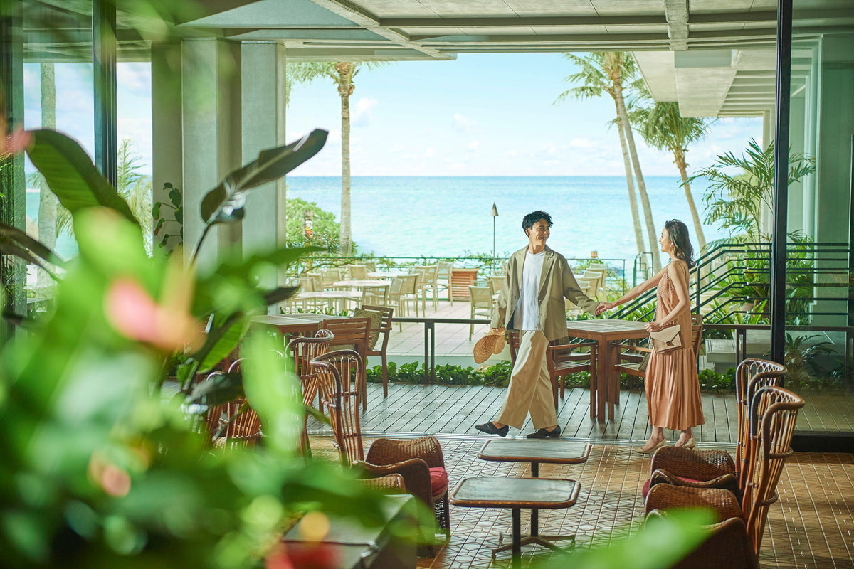 オールドハワイをイメージしたホテルムーンビーチ 館内を流れるBGMもハワイアンミュージックになっています。